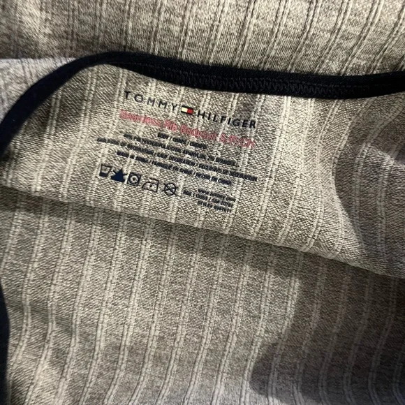 Tommy Hilfiger - seamless rib bodysuit - Picture 3 of 6